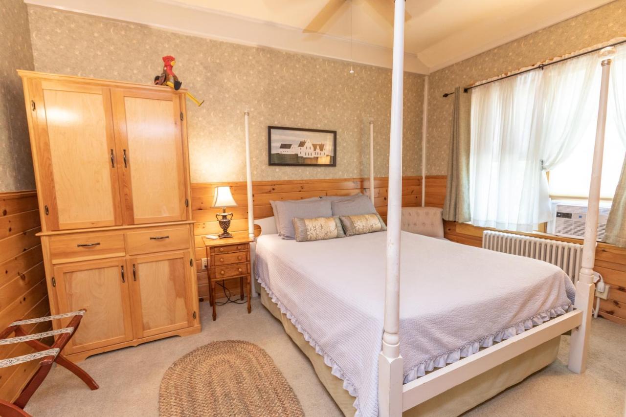 Waybury Inn East Middlebury Ngoại thất bức ảnh