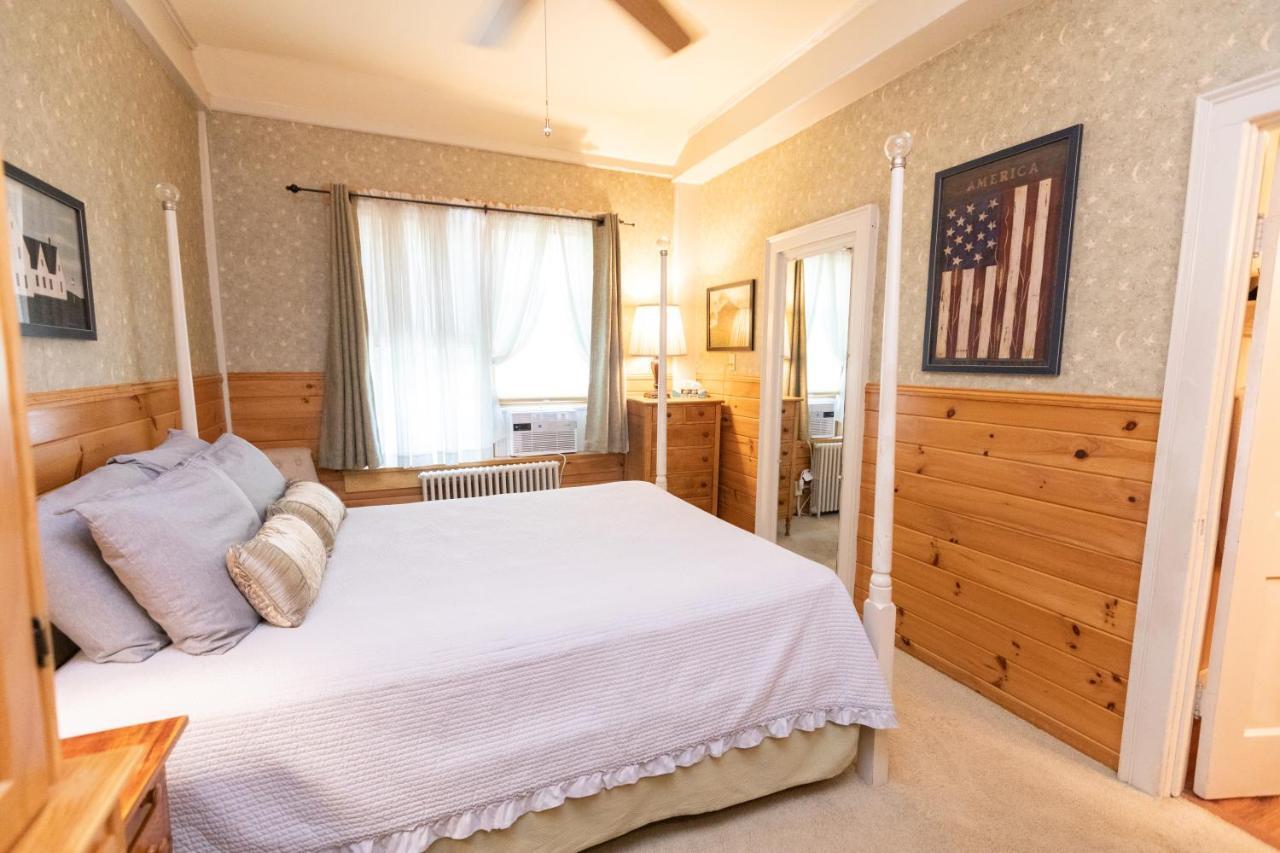 Waybury Inn East Middlebury Ngoại thất bức ảnh