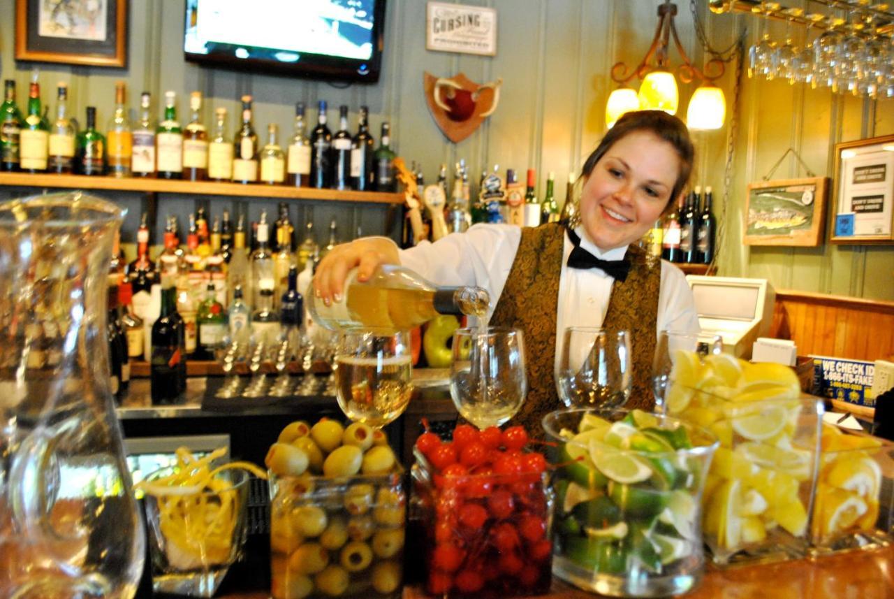 Waybury Inn East Middlebury Ngoại thất bức ảnh