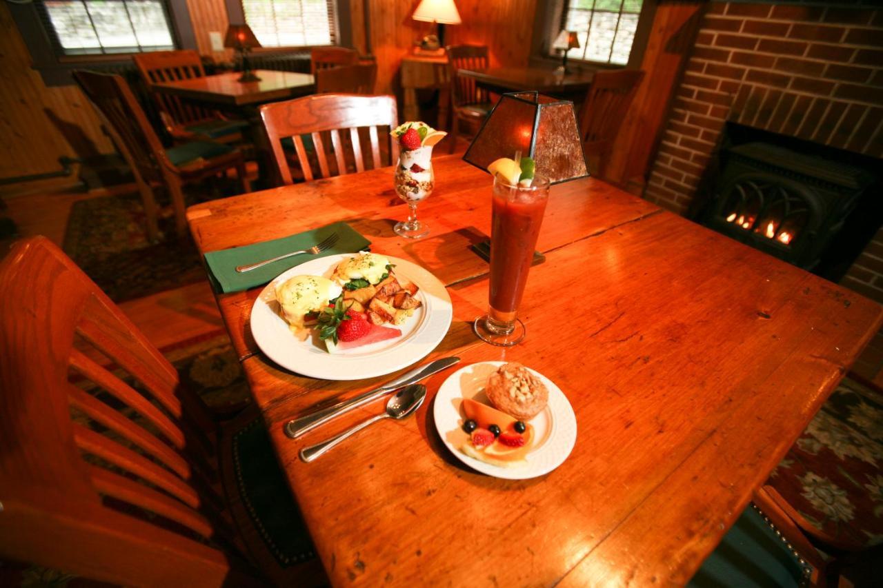 Waybury Inn East Middlebury Ngoại thất bức ảnh